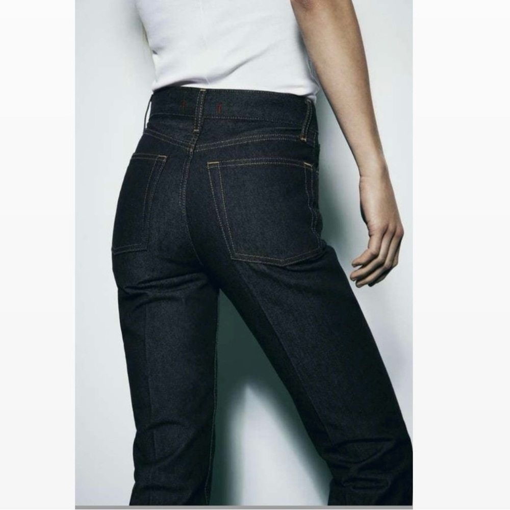 NWT ZARA HIGH RISE BOOTCUT ZW COLLECTION JEANS. Size USA 6/ EUR 38